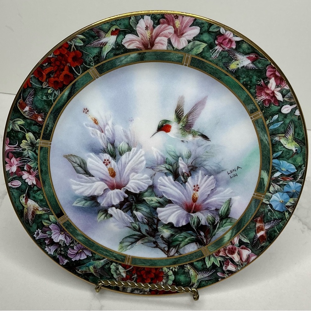 Plate Lena Liu Ruby Throated Hummingbird 1992 Fine China 12108N Floral Preowned